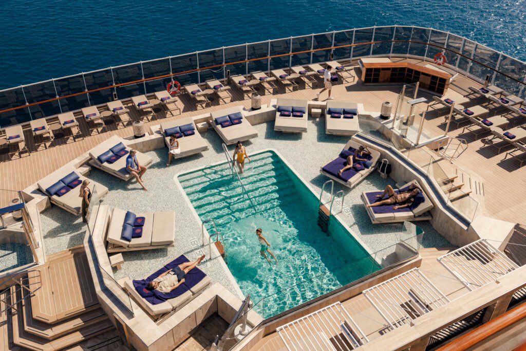 Exolora Aft Pool