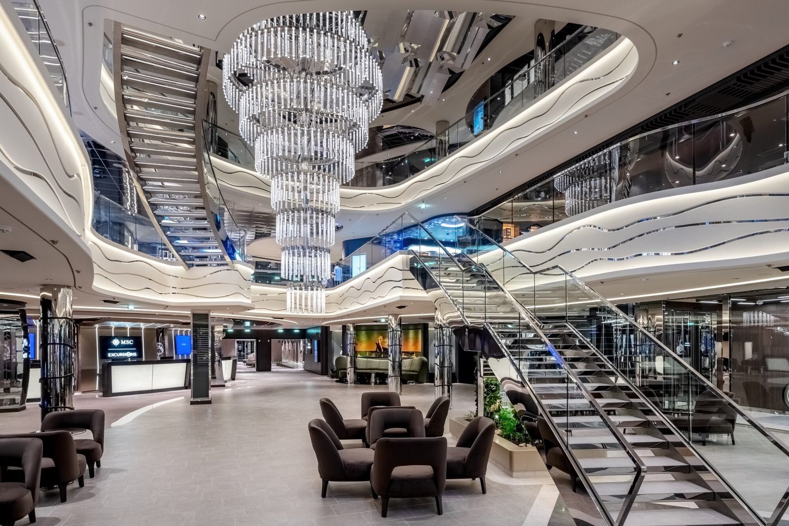 MSC World Europa, World Galleria
