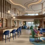 AI-gegenereerde sfeerillustratie van een eigentijds atrium met lobbybar aan boord.